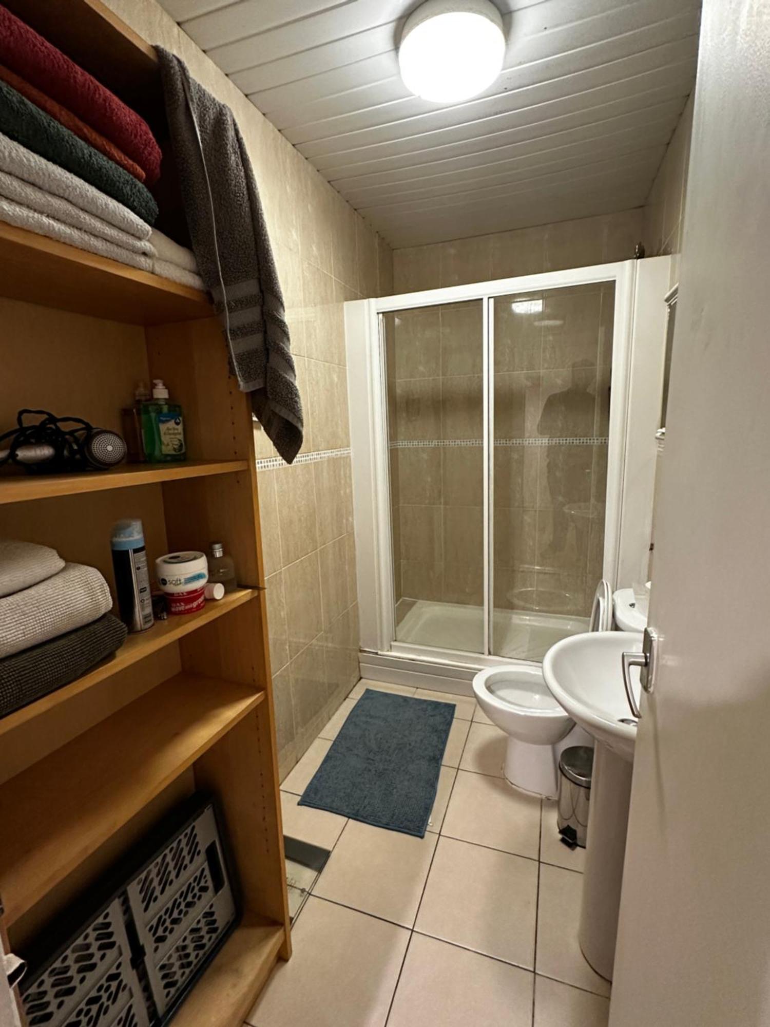 Charming 1-Bedroom Apartment Southfields, London Kültér fotó